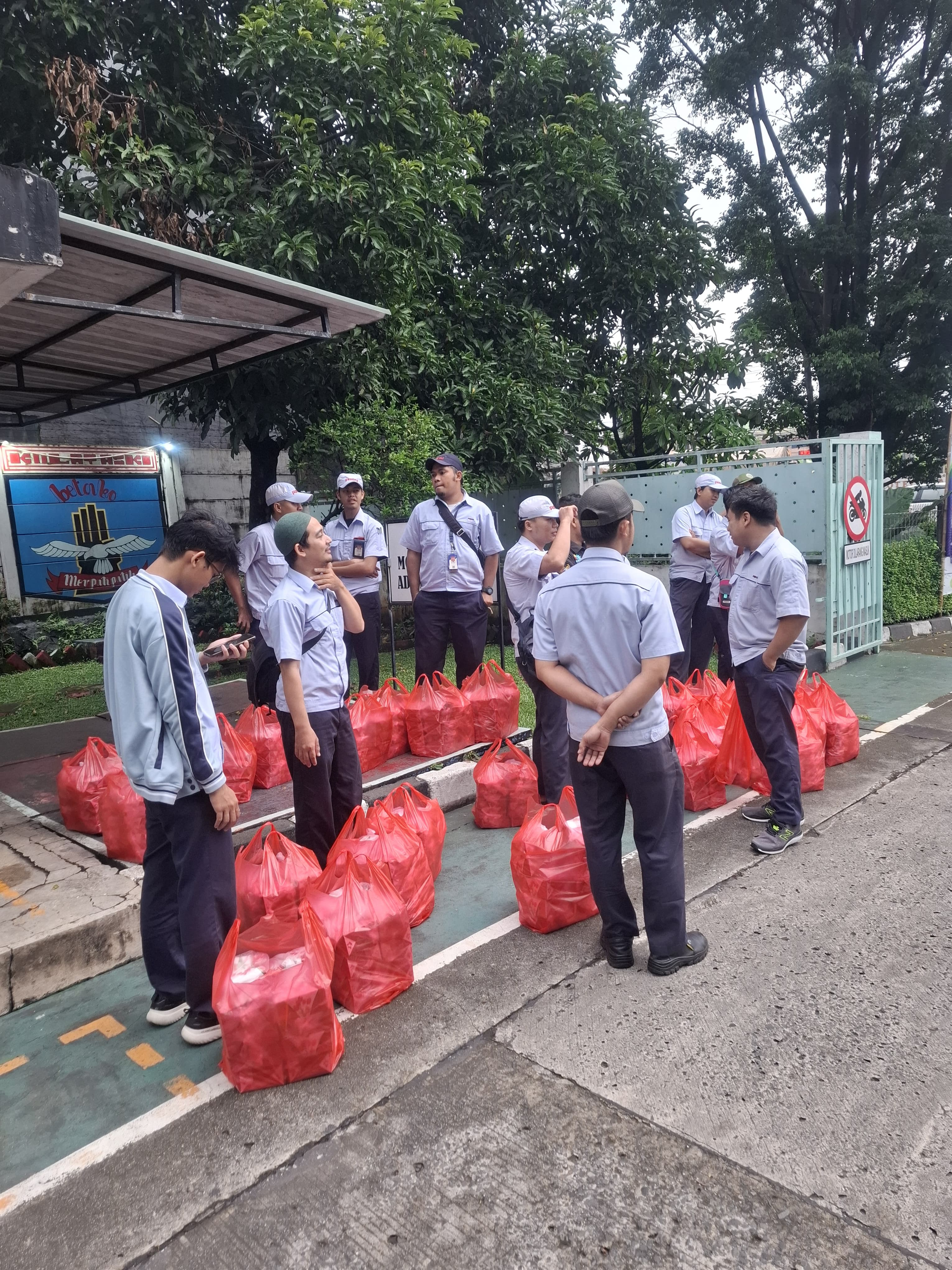 Persiapan Berbagi Takjil On The Road