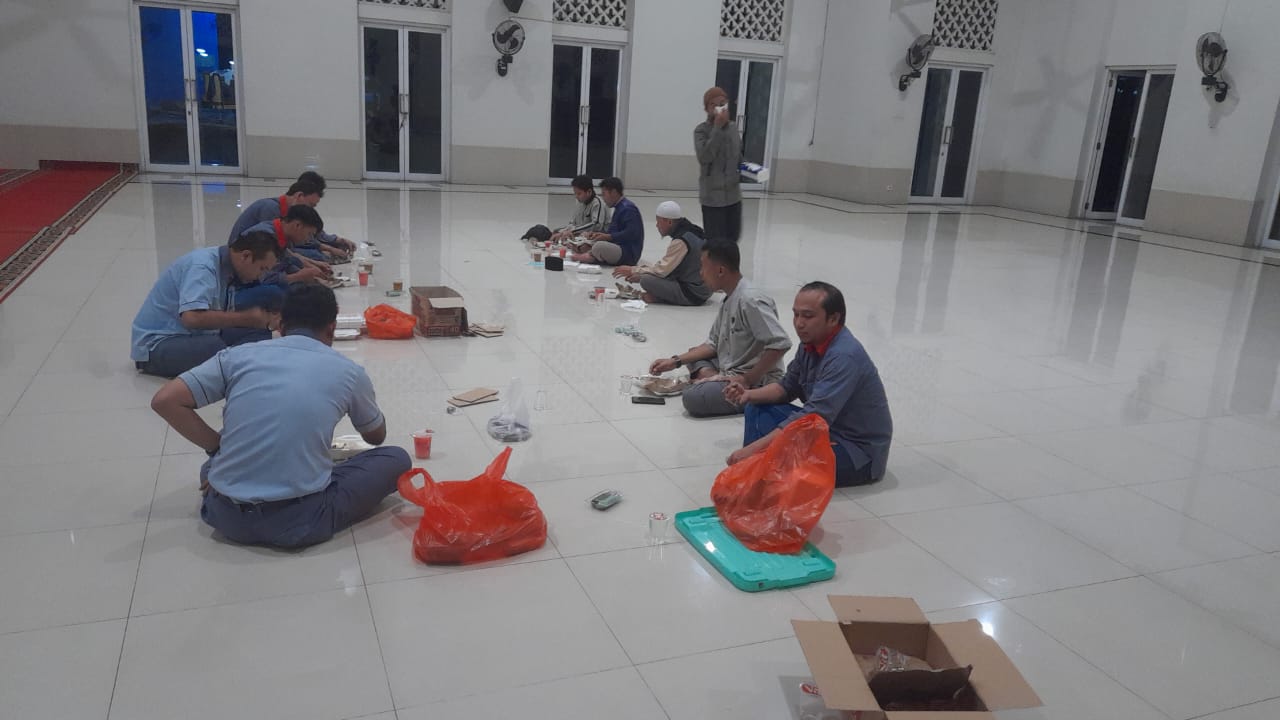 Suasana Buka Bersama 
