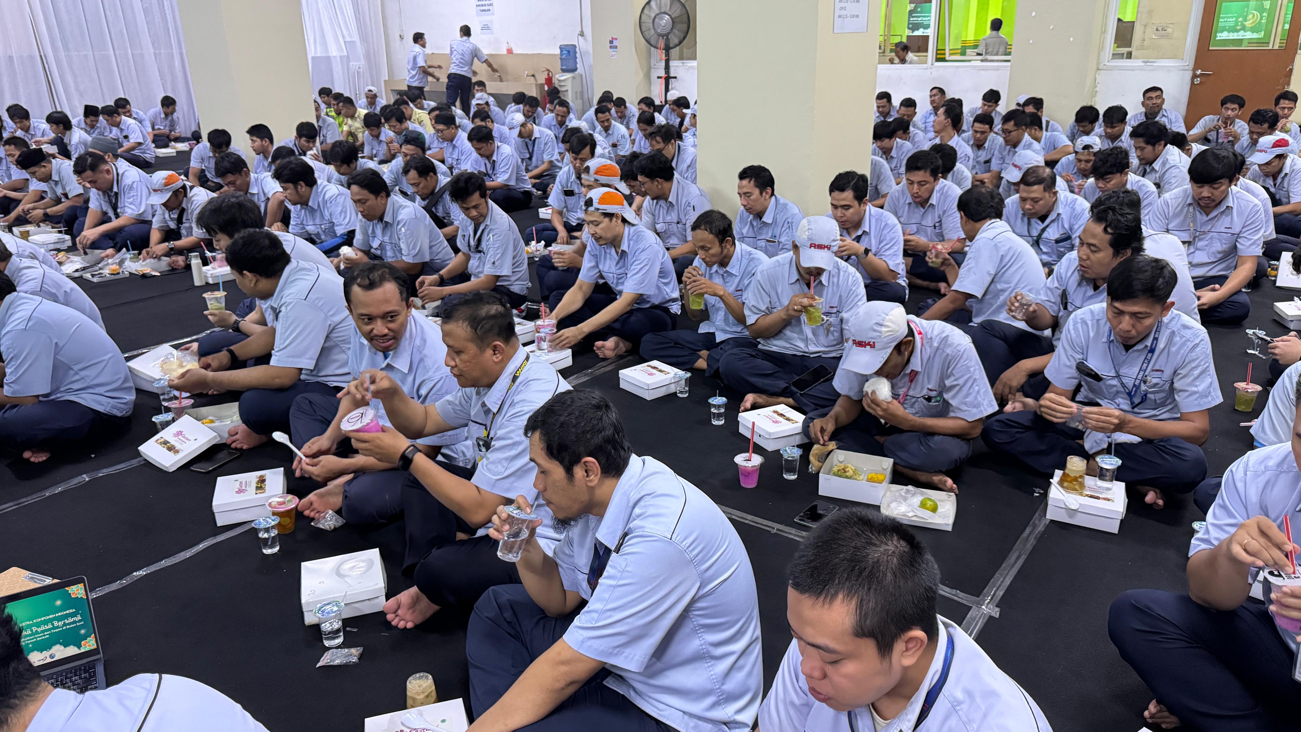 Suasana Buka Bersama PT ASKI