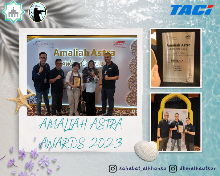 White and Sea Background Minimalist Summer Memories Photo Collage.png